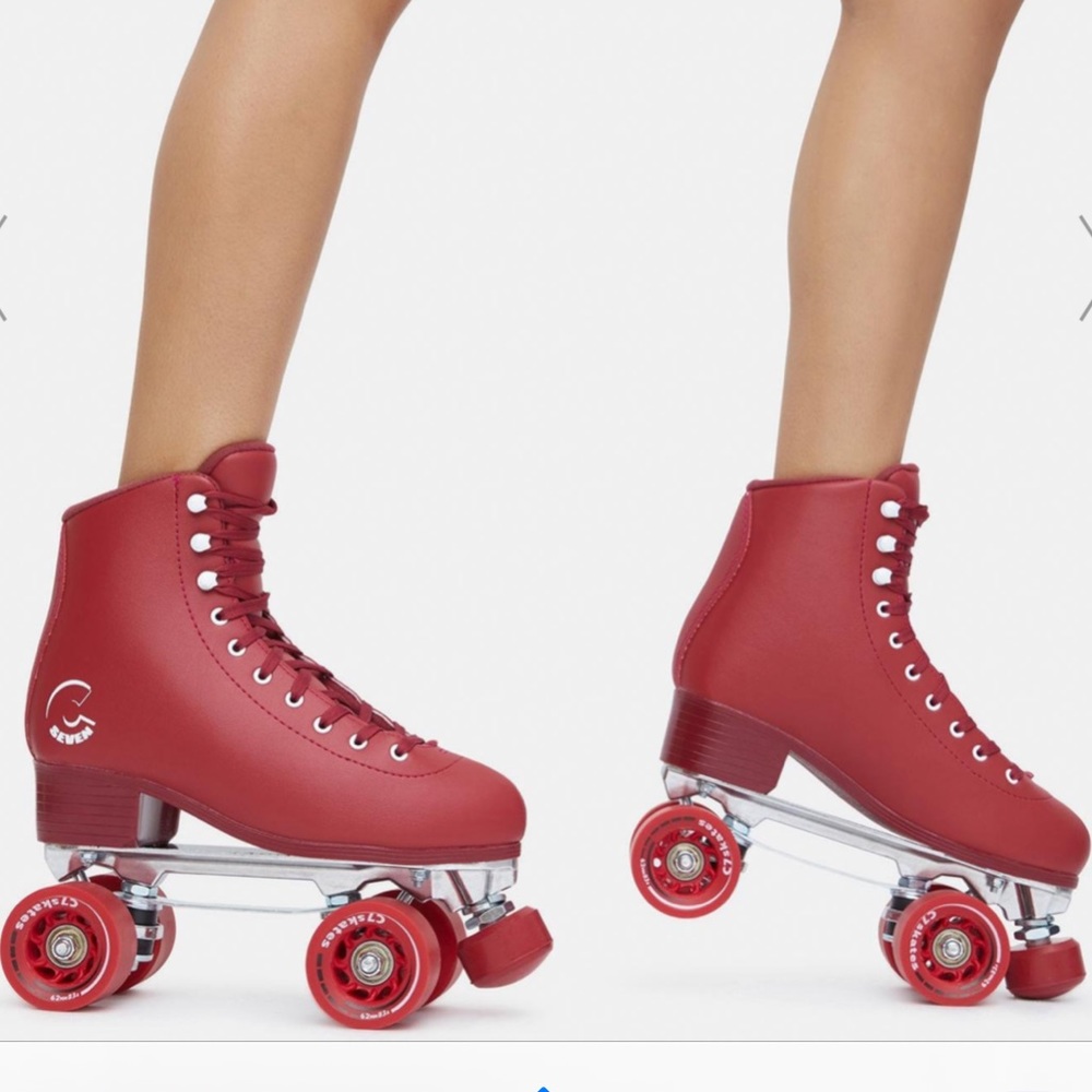 NWT Various Colors retro quad roller skates